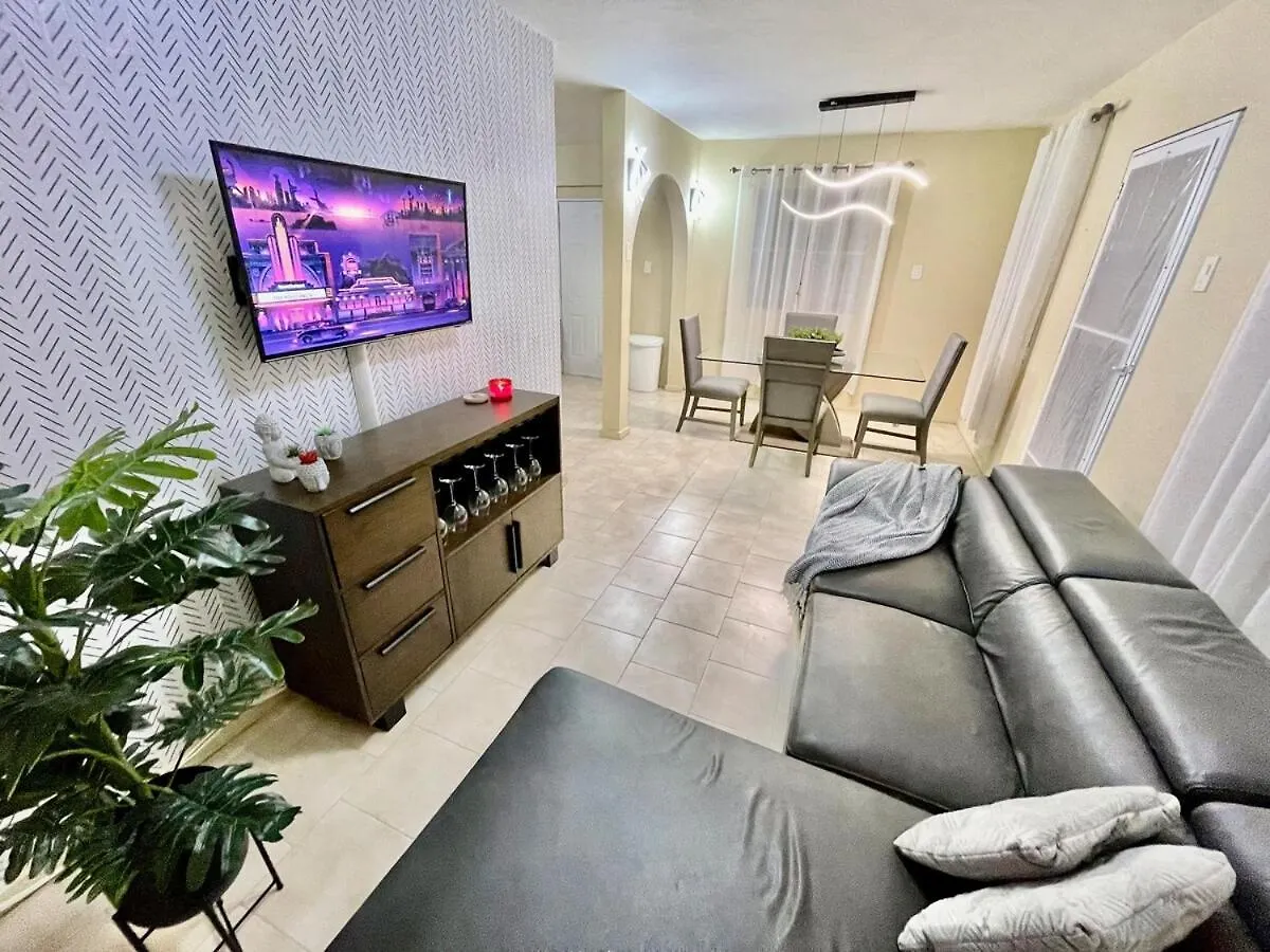 Casa Espanola Ceiba Holiday home